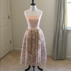 Bebe 2-piece dress with removable straps